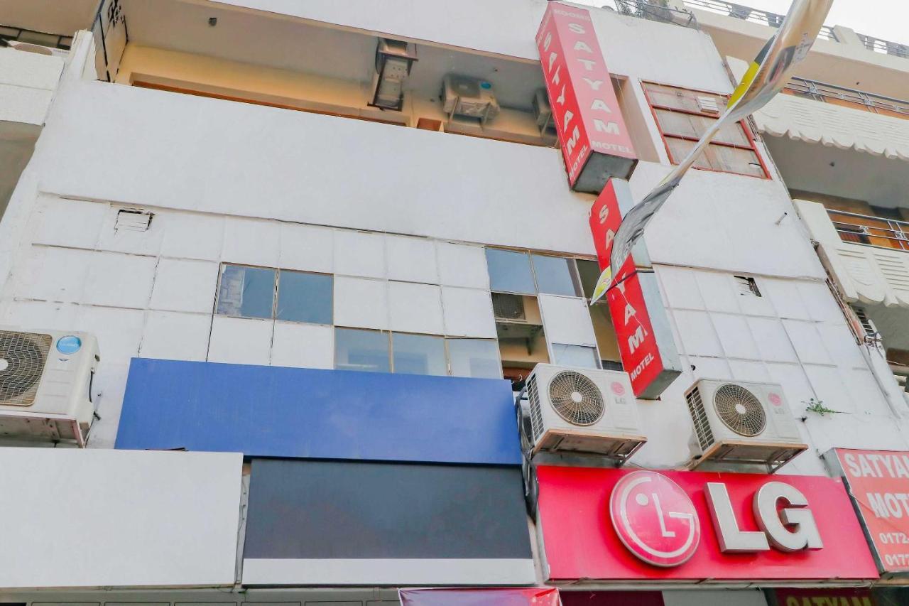 Hotel O Sameer Residency Chandīgarh Eksteriør bilde
