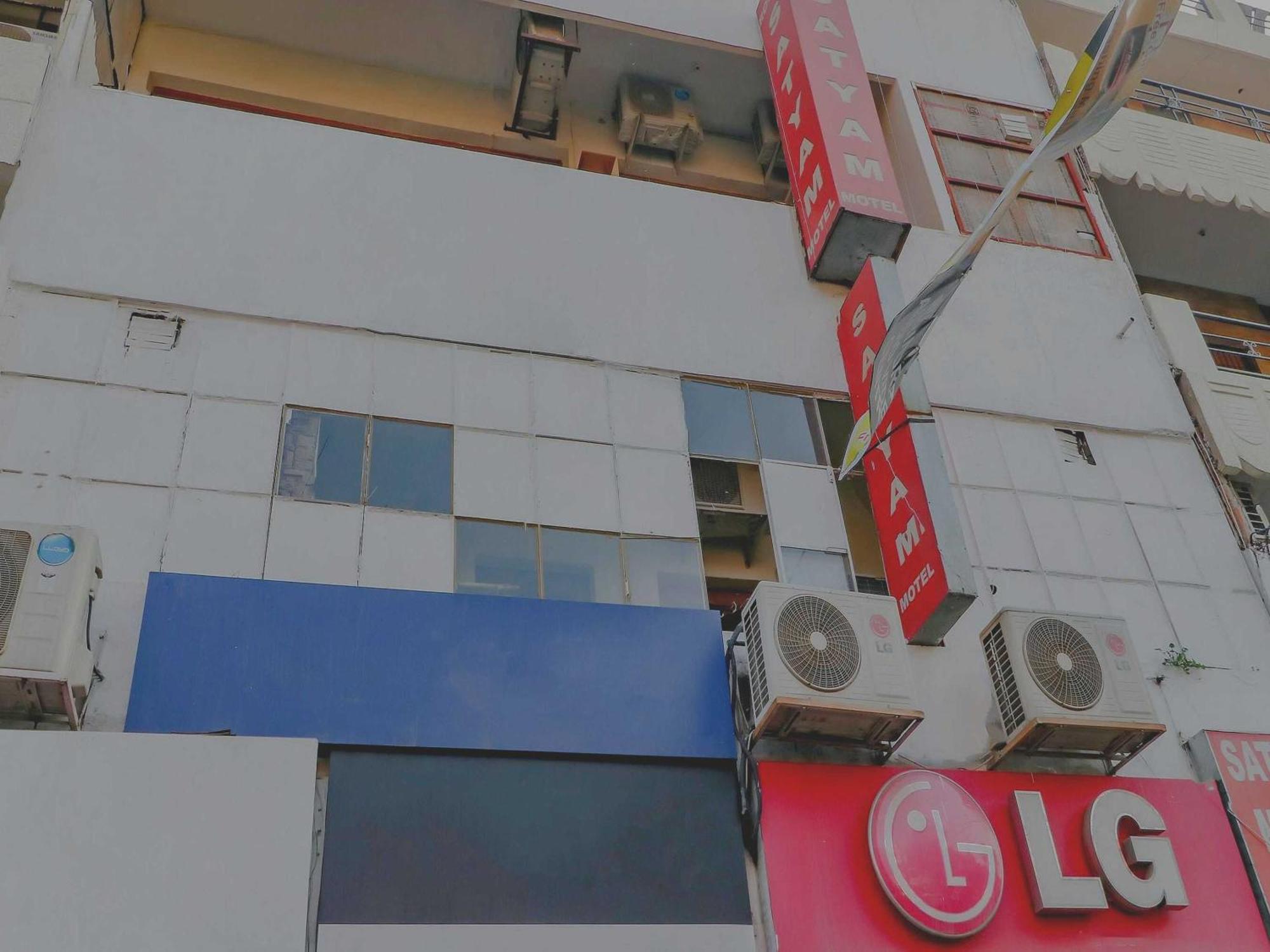 Hotel O Sameer Residency Chandīgarh Eksteriør bilde